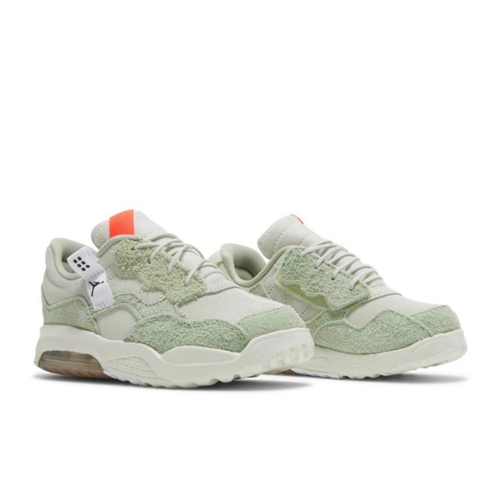 Jordan MA2 Honeydew Baby Shoe Size 4C